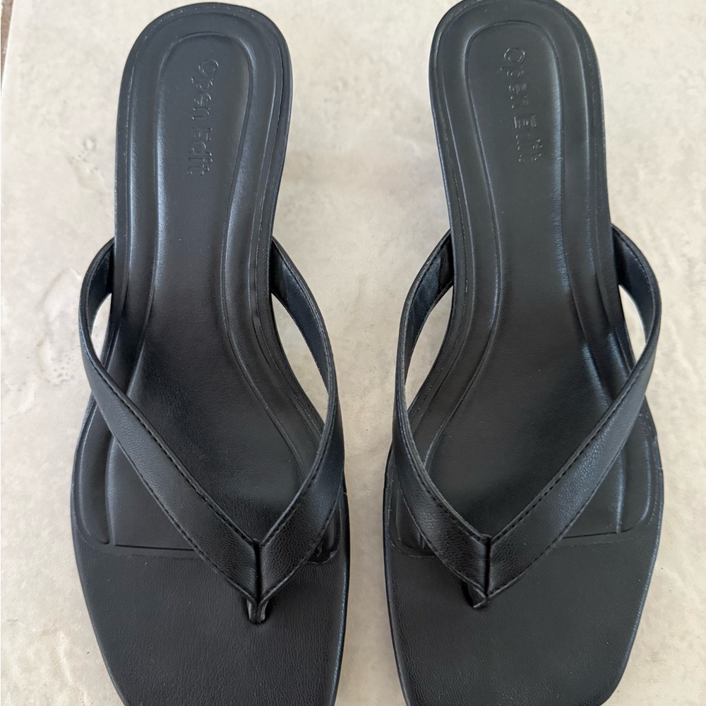 Leather Square-Toe Black Women's Sandals